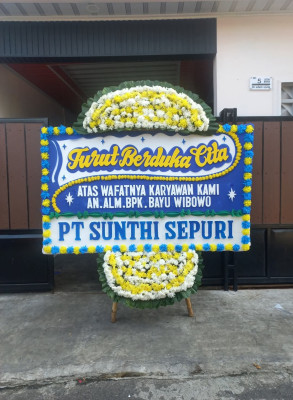 Papan Bunga Duka di Selumit