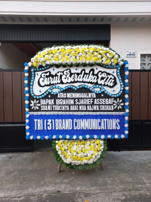 Papan Bunga Duka di Selumit